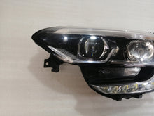 Load image into Gallery viewer, Frontscheinwerfer Renault Megane IV 260609169R Links Scheinwerfer Headlight