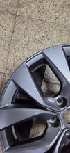 Laden Sie das Bild in den Galerie-Viewer, 1x Alufelge 17 Zoll 7.0" 5x114.3 35ET 403002540R Renault Captur I Arkana FEL2823432776ur