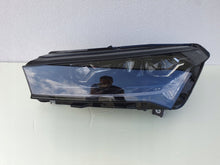 Laden Sie das Bild in den Galerie-Viewer, Frontscheinwerfer Skoda Enyaq IV 5LB941015A LED Links Scheinwerfer Headlight
