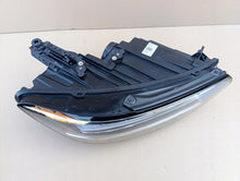 Laden Sie das Bild in den Galerie-Viewer, Frontscheinwerfer VW Passat B8 3G1941036Q LED Ein Stück (Rechts oder Links)