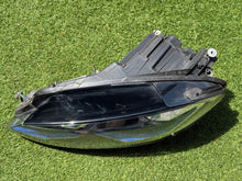 Load image into Gallery viewer, Frontscheinwerfer VW Golf VII 5G1941035B Full LED Links Scheinwerfer Headlight SCH7470383724wv