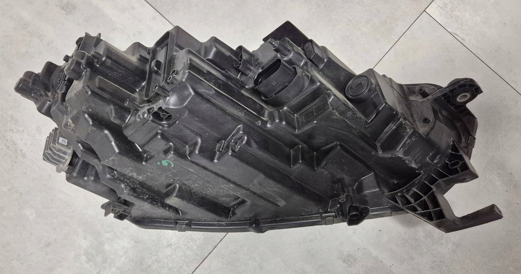 Frontscheinwerfer Skoda Octavia IV LE18A6418 5E4941015030111823100 Rechts SCH6077942778np