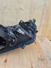 Laden Sie das Bild in den Galerie-Viewer, Frontscheinwerfer Toyota Rav 4 I Full LED Links Scheinwerfer Headlight SCH9285608538bc