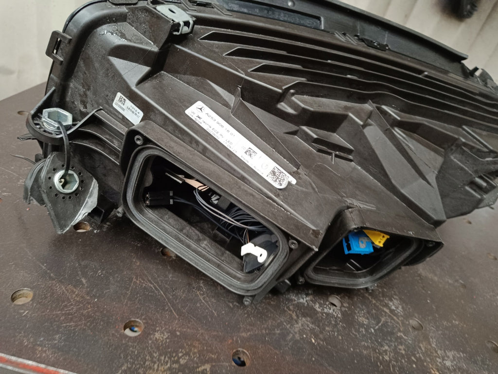 Frontscheinwerfer Mercedes-Benz Glc A2539061601 LED Rechts Headlight SCH8532888403qk