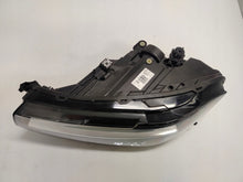 Laden Sie das Bild in den Galerie-Viewer, Frontscheinwerfer VW T-Cross 2GM941005B LED Links Scheinwerfer Headlight SCH1323651945iv