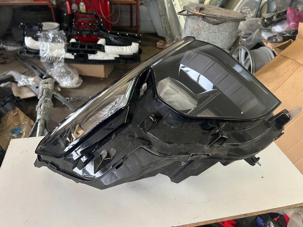 Frontscheinwerfer Ford Transit Courier 13W029 Rechts Scheinwerfer Headlight SCH1851846771zh