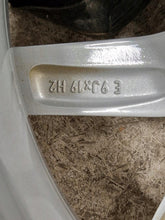 Load image into Gallery viewer, 1x Alufelge 19 Zoll 9.0" 5x112 38ET 6880685 BMW G05 G06 Rim Wheel FEL4360037226dy