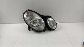 Frontscheinwerfer Mercedes-Benz W211 Xenon Rechts Scheinwerfer Headlight SCH8352667284ew