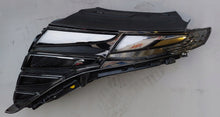 Load image into Gallery viewer, Frontscheinwerfer Hyundai Tucson 92207N7100 Links Scheinwerfer Headlight SCH4140174276ir