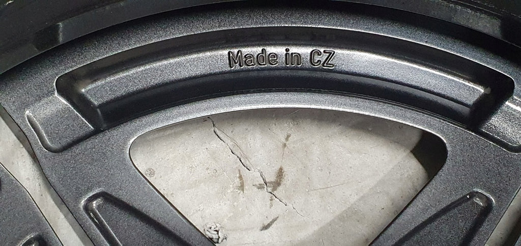 1x Alufelge 18 Zoll 8.5" 5x112 52ET A2064011800 Mercedes-Benz W206 S206 FEL9936911985tt