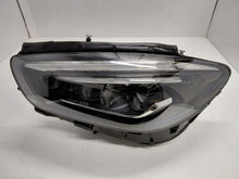 Laden Sie das Bild in den Galerie-Viewer, Frontscheinwerfer Mercedes-Benz W247 A2479068305 FALSE Scheinwerfer Headlight SCH2030671936at