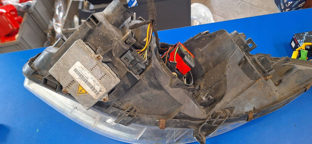 Frontscheinwerfer Mercedes-Benz W169 A168201261 Vorderseite Headlight SCH8881665577bq