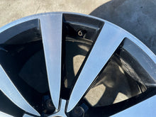 Laden Sie das Bild in den Galerie-Viewer, 1x Alufelge 19 Zoll 8.0" 5x112 5C0601025N VW New Rim Wheel FEL5214956426pd