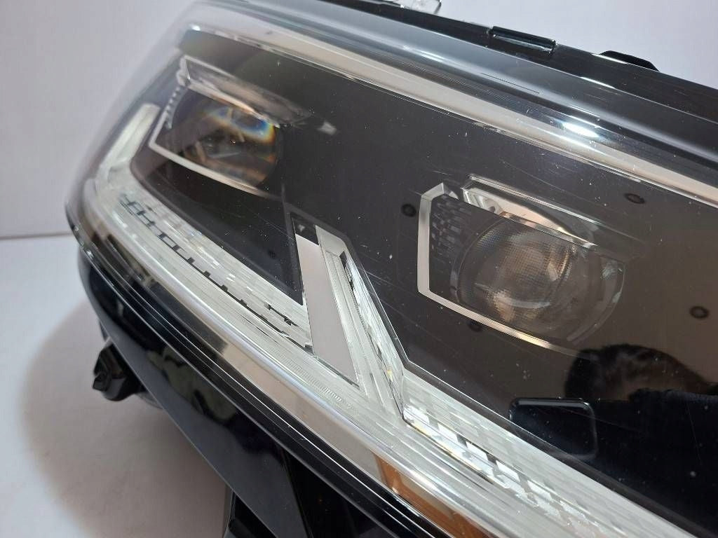 Frontscheinwerfer VW Multivan Transporter 7L1941036D 90199401 Full LED Rechts SCH9512239064dg