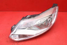 Laden Sie das Bild in den Galerie-Viewer, Frontscheinwerfer Ford Focus BM51-13W030-AJ Ein Stück (Rechts oder Links) SCH8853536059kn