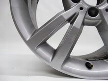 Load image into Gallery viewer, 1x Alufelge 18 Zoll 8.0&quot; 5x112 45ET Glanz Silber A2074011102 Mercedes-Benz Coupe