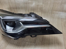 Laden Sie das Bild in den Galerie-Viewer, Frontscheinwerfer Opel Astra K 39055746 LED Rechts Scheinwerfer Headlight