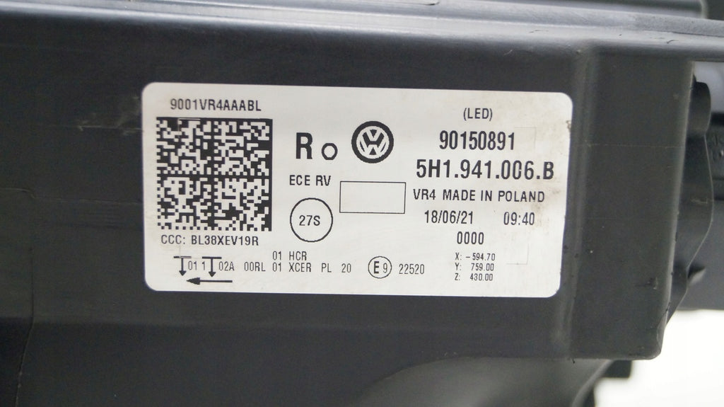 Frontscheinwerfer VW Golf VIII 5H194100681 LED Rechts Scheinwerfer Headlight SCH3523606354zr