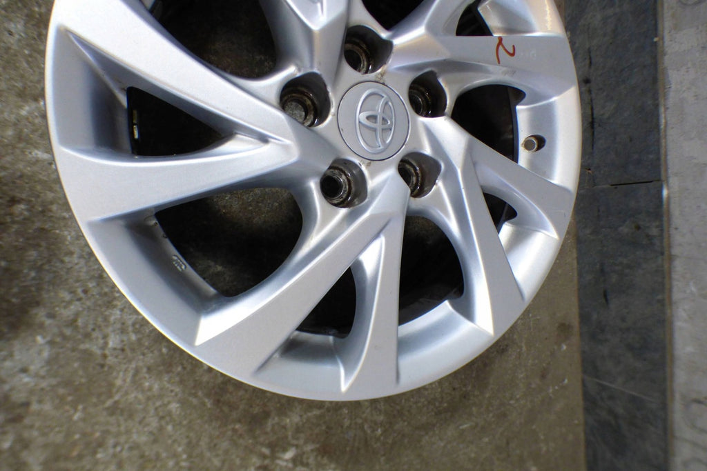 1x Alufelge 16 Zoll Toyota Auris Rim Wheel FEL9691657119tq