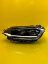 Laden Sie das Bild in den Galerie-Viewer, Frontscheinwerfer VW Golf Sportsvan 517941773A LED Links Scheinwerfer Headlight SCH7180900999xu