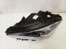 Laden Sie das Bild in den Galerie-Viewer, Frontscheinwerfer Mercedes-Benz Cla A1189061301 A1189061401 Ein Satz Headlight SCH6372237520vu