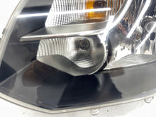 Load image into Gallery viewer, Frontscheinwerfer VW Transporter 7E1941015H Ein Stück (Rechts oder Links)