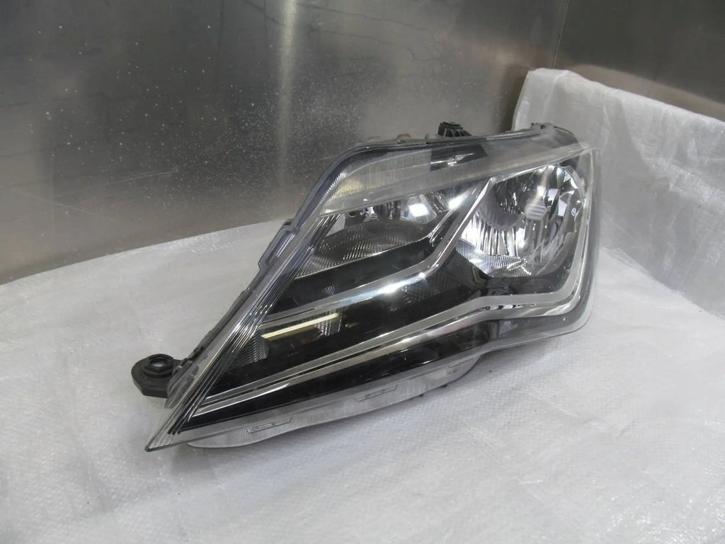 Frontscheinwerfer Seat Toledo IV 6JB941015 LED Ein Stück (Rechts oder Links)