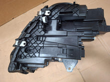 Laden Sie das Bild in den Galerie-Viewer, Frontscheinwerfer BMW X1 5A9A221 Full LED Links Scheinwerfer Headlight SCH8795833328me