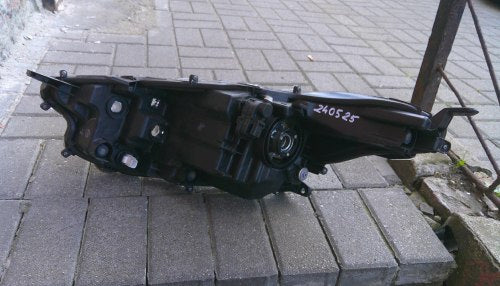 Frontscheinwerfer Toyota 4 Yaris Rechts Scheinwerfer Headlight