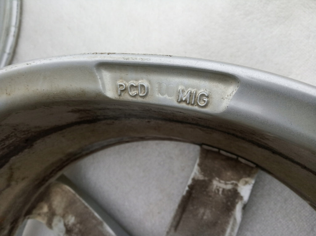 1x Alufelge 17 Zoll 6.5" 5x100 Glanz 124R-001710 VW Rim Wheel FEL4395524657nx