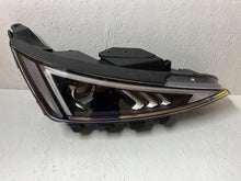 Laden Sie das Bild in den Galerie-Viewer, Frontscheinwerfer Hyundai Elantra 92102-F2 LED Rechts Scheinwerfer Headlight