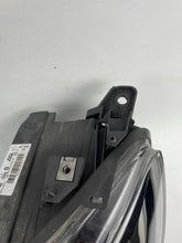 Laden Sie das Bild in den Galerie-Viewer, Frontscheinwerfer Citroën Berlingo 9816824880 9816824780 Ein Satz Headlight SCH2200192515eu