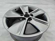 Load image into Gallery viewer, 1x Alufelge 17 Zoll 7.0" 5x114.3 45ET Glanz Graphit 42611-05310 Toyota Avensis FEL7964845681ag