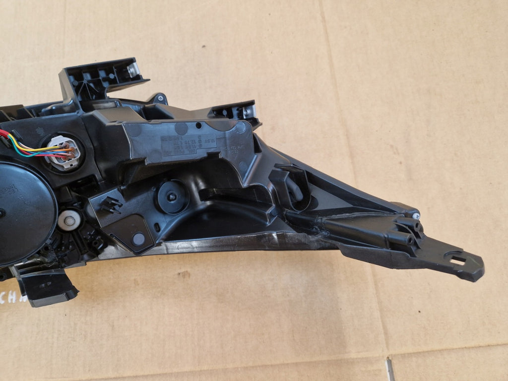 Frontscheinwerfer Mitsubishi Eclipse Cross I Full LED Links Headlight SCH8112760959vd