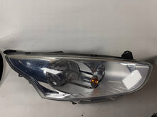 Load image into Gallery viewer, Frontscheinwerfer Ford B-Max AV113W030 AV113W29 Ein Stück (Rechts oder Links) SCH2675114762un