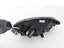 Laden Sie das Bild in den Galerie-Viewer, Frontscheinwerfer Seat Ateca 576941007D Full LED Ein Stück (Rechts oder Links)