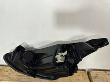 Laden Sie das Bild in den Galerie-Viewer, Frontscheinwerfer Hyundai I10 92102B9000 Rechts Scheinwerfer Headlight SCH1828959432df