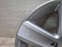Laden Sie das Bild in den Galerie-Viewer, 1x Alufelge 16 Zoll 6.5" 5x100 43ET Glanz Silber 6Q0601025S VW Polo Iv Rim Wheel FEL6341302535hc