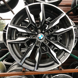 1x Alufelge 19 Zoll 8.5