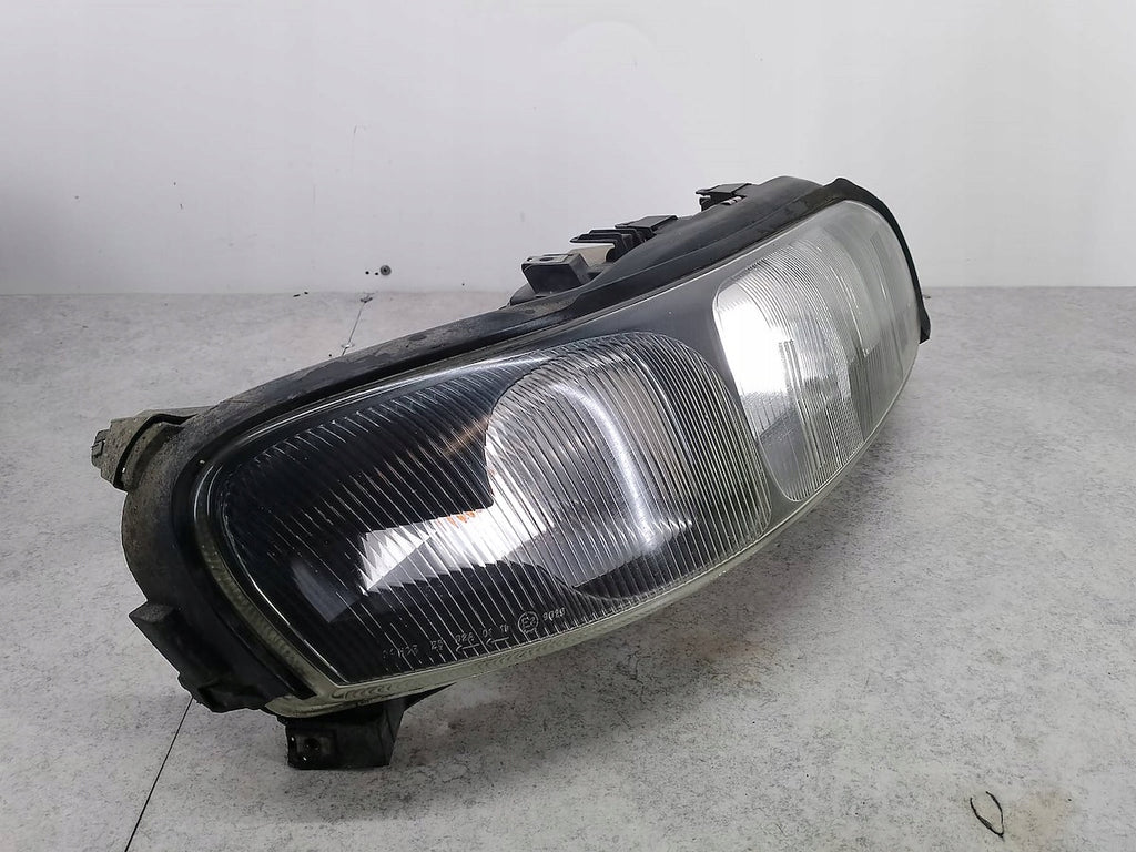 Frontscheinwerfer Volvo V70 II 8662922 Rechts Scheinwerfer Headlight SCH4471093622az