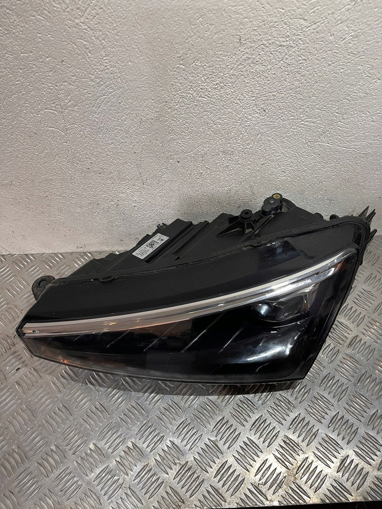 Frontscheinwerfer Skoda Scala 657941015A LED Links Scheinwerfer Headlight SCH8515005483oo