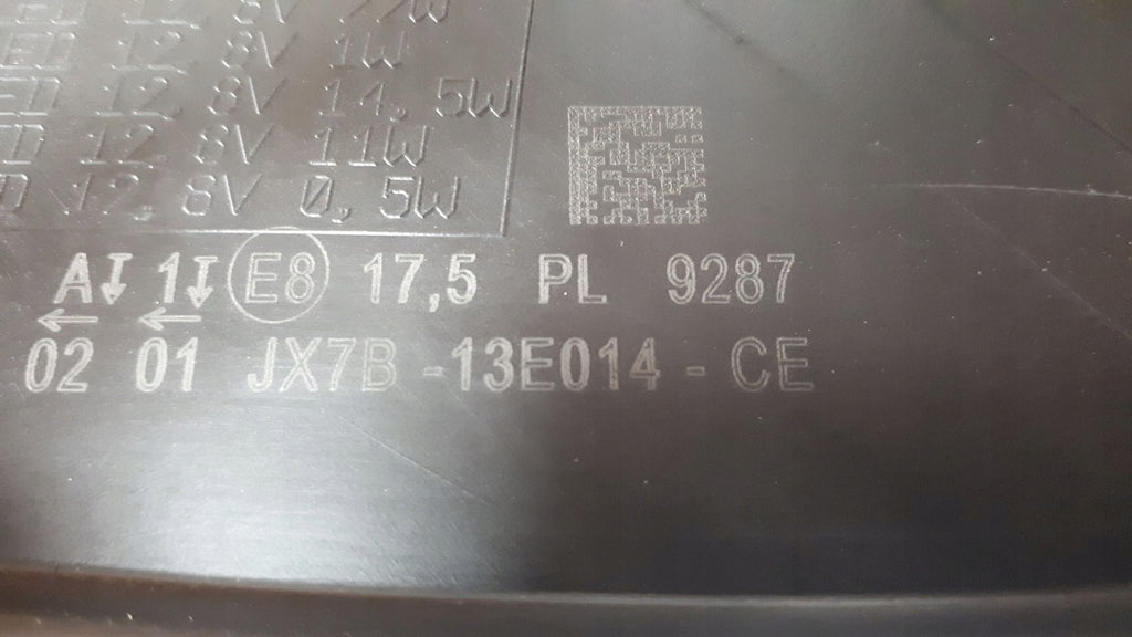 Frontscheinwerfer Ford Focus IV LED Ein Stück (Rechts oder Links) Headlight SCH4133960751sw