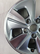 Laden Sie das Bild in den Galerie-Viewer, 1x Alufelge 15 Zoll 6.0&quot; 5x114.3 45ET 4FA1A Nissan Leaf Ze0 Ze1 Pulsar Rim Wheel