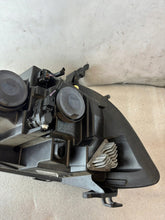 Load image into Gallery viewer, Frontscheinwerfer Renault Master 260607867R Links Scheinwerfer Headlight