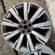 Load image into Gallery viewer, 1x Alufelge 19 Zoll 8.0" 5x108 45ET Glanz Silber Land Rover Rim Wheel FEL3334558722we