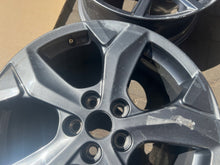 Laden Sie das Bild in den Galerie-Viewer, 1x Alufelge 18 Zoll 7.5&quot; 5x108 47,5ET Matt Grau LJ8C-1007-A1B Ford Puma