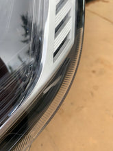 Load image into Gallery viewer, Frontscheinwerfer VW Caddy IV 2K8941035R Links Scheinwerfer Headlight SCH3293045946ht