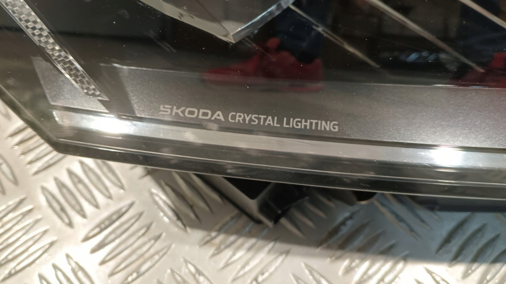 Frontscheinwerfer Skoda Octavia IV 5E4941036 LED Rechts Scheinwerfer Headlight SCH3316785191kt