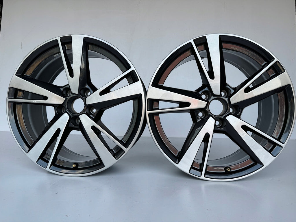 1x Alufelge 18 Zoll 8.0" 5x112 46ET Glanz Silber 8Y0601025N Audi A3 Mg Rim Wheel