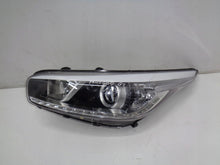 Laden Sie das Bild in den Galerie-Viewer, Frontscheinwerfer Kia Ceed 92101A2390 92101-A2390 Xenon Links Headlight